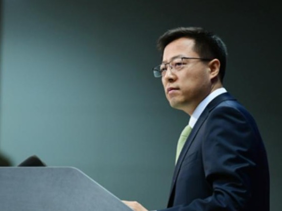 外交部回应蓬佩奥涉港言论：他同“港独”和黑色暴力站在一起
