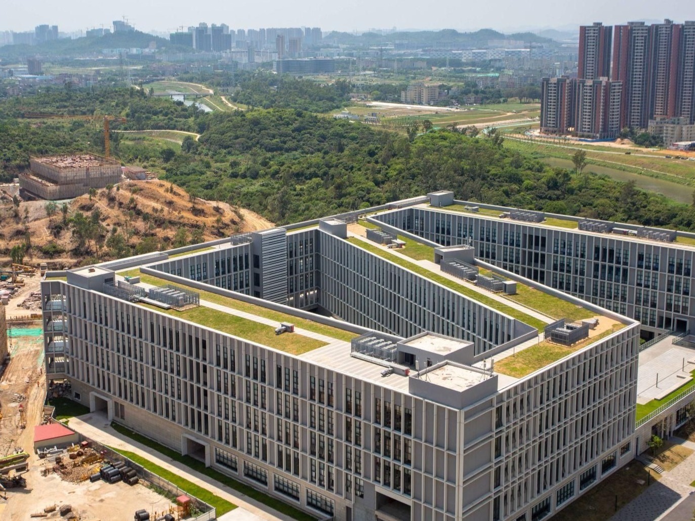 建设工地获“数字化赋能”  深圳重点教育类项目建设全面提速