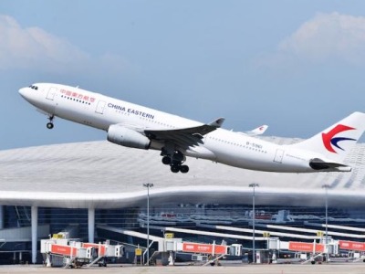 （重）深圳机场国际货运业务逆势增长 同比增长2%