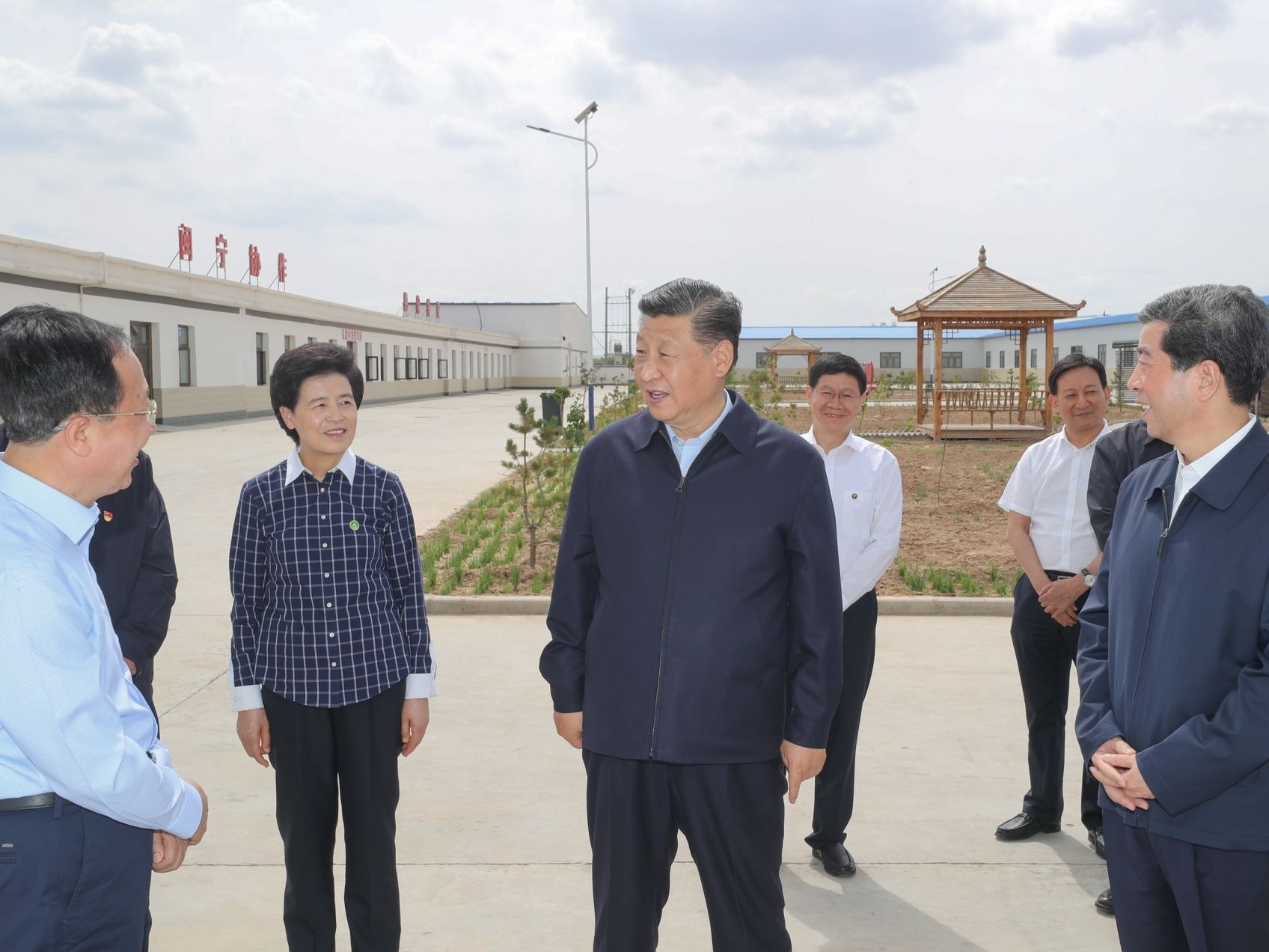 一见·看总书记行程，想起20多年前一段往事