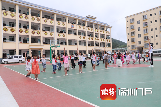 公明赴广西贫困村强化对口帮扶 助力“造血”产业打赢扶贫攻坚战
