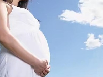 孕检发现宝宝动脉“长反了”，出生后10天在深完成“动脉调转”