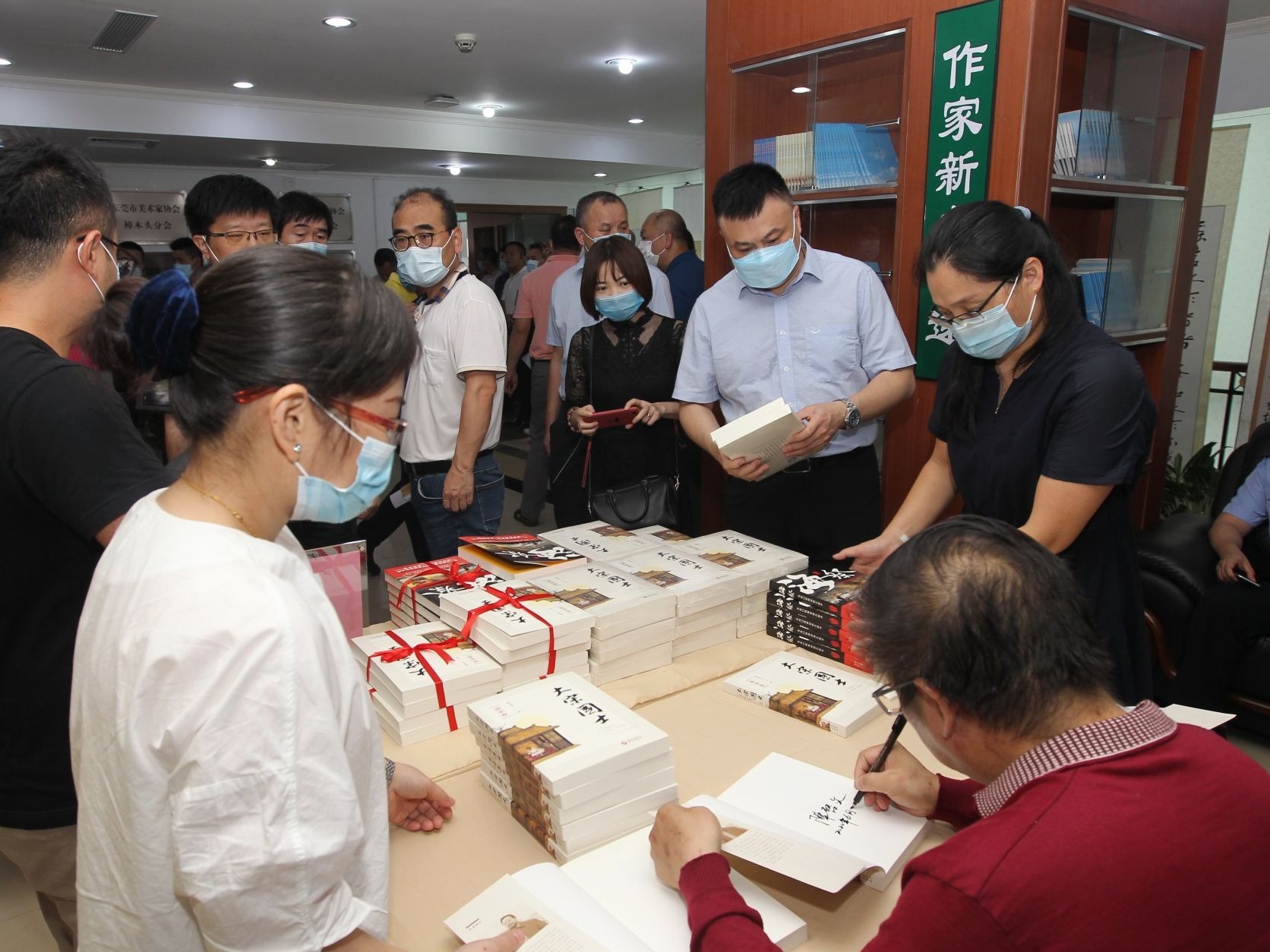 东莞樟木头展出80余件禁毒主题书画