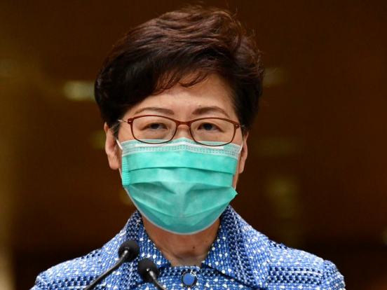 林郑月娥：特区政府所有政治委任官员未来一年冻薪