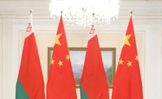 习近平同白俄罗斯总统卢卡申科通电话