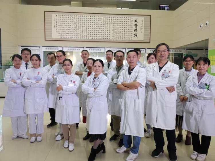 荣获宝安区青年文明号！疫情防控期间，这家医院消化内科冲锋在前