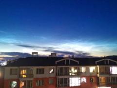 夏至到来 “中国最北城市”频现夜光云美景