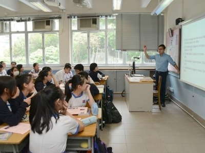 香港特区出手规制教师操守：从业者必须学习基本法尊重法治