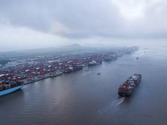 世界银行预计今年全球经济下滑5.2%
