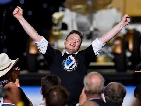 SpaceX升空后，马斯克的“蹦床”笑话刺痛俄罗斯人？