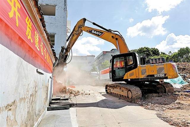 光明大街项目再拆2000平方米厂房