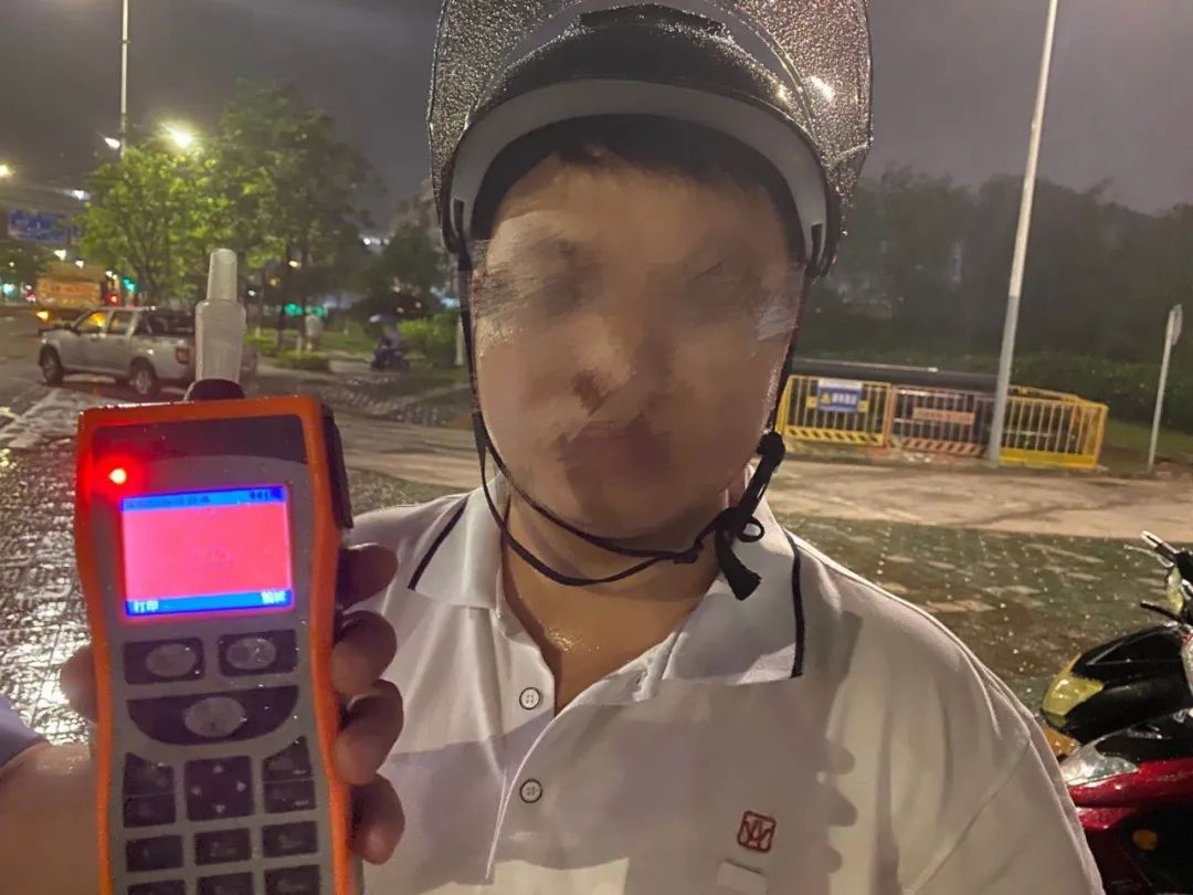 周末查酒驾，查到最多的竟是电动自行车