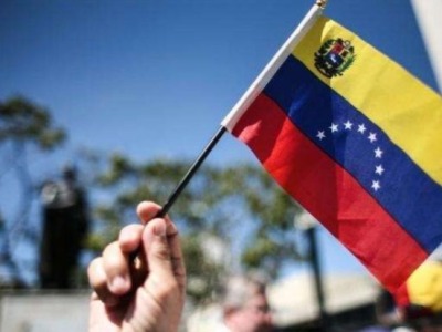 委内瑞拉撤销对欧盟驻委大使的驱逐令