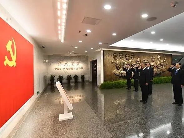 初心如磐，看习近平的红色足迹