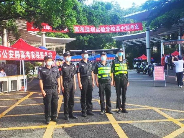 出动3469人次，城管执法人员为考生打造良好考场环境 