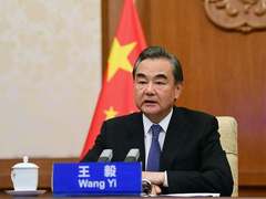 王毅：美不断兴风作浪推进南海军事化，值得地区国家高度警惕