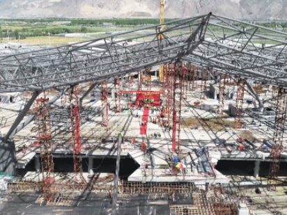 拉萨贡嘎机场新建T3航站楼今日封顶，主体结构完成