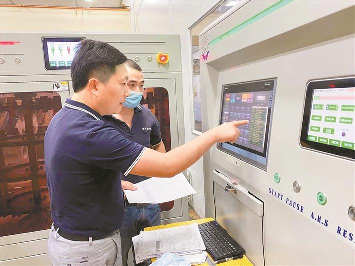 深圳工匠丨智能制造领军人才杨飞飞：扎根一线不断创新