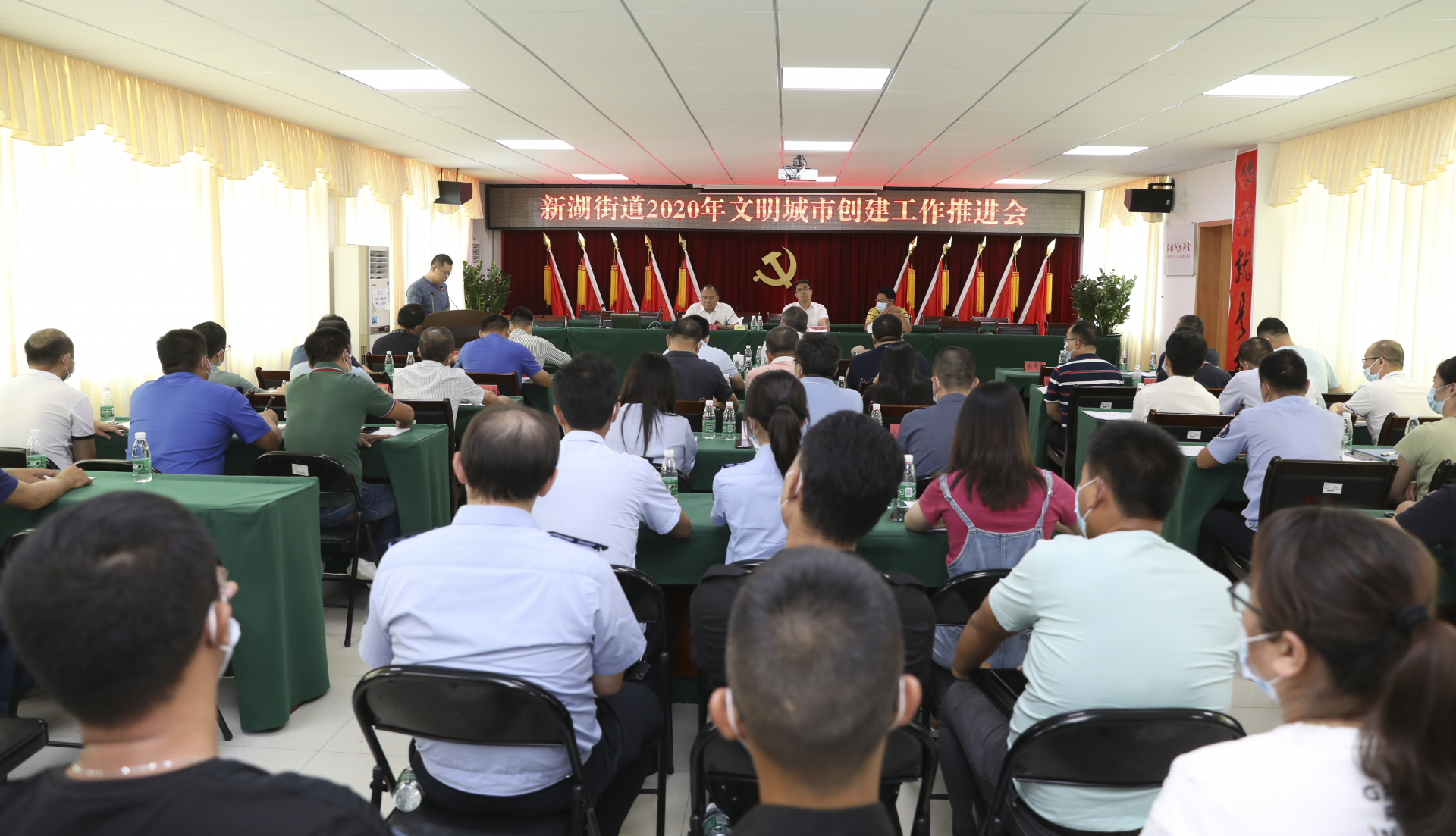 新湖街道：参照科学城土整模式 让创文问题不过夜