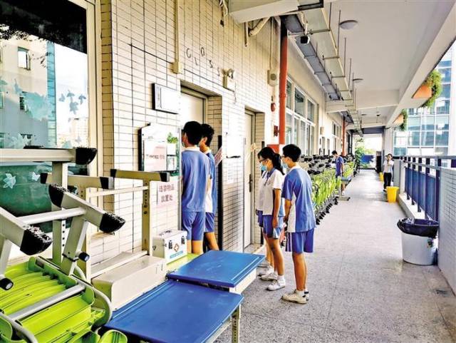 光明设五个中考考点，全区4000余学子赴考  
