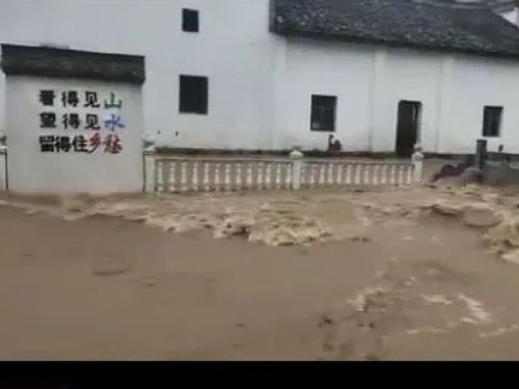 长江中下游强降雨屡破极值！暴雨橙色预警持续鸣响