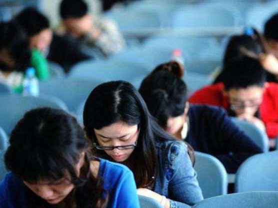 3200多个职位！国家公务员考试补录明起报名