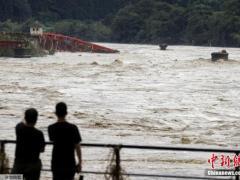 日本九州地区暴雨已致59死 多地民宅被泥石流冲毁