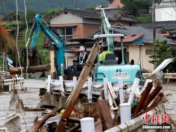 日本熊本县等地暴雨致70人死亡，安倍将视察灾区