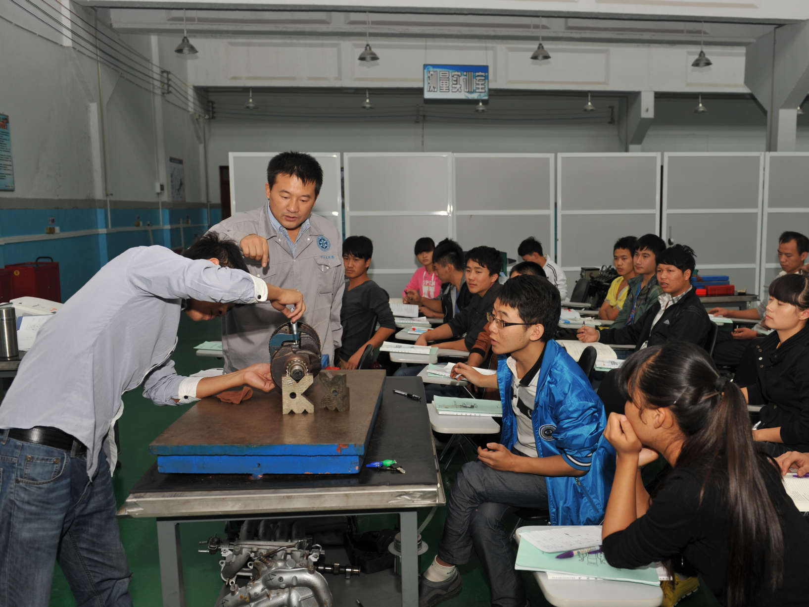 技能扶贫，特色帮扶！深圳第二高级技工学校打通技能就业的“绿色通道”