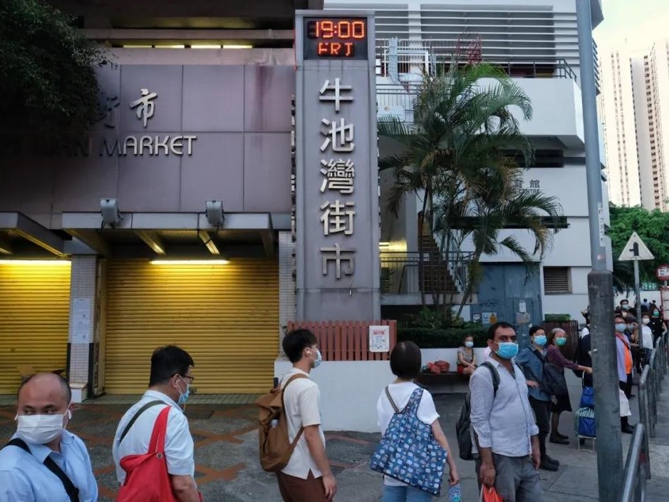 香港新增64例确诊病例，其中60例为本地病例！确诊人数已超SARS