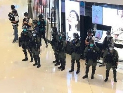 香港特区政府强烈谴责部分人公然违规聚集