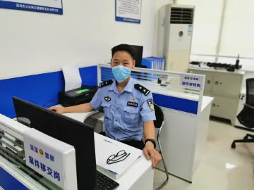 每日警星 | 李尚林：守护市民群众平安出行