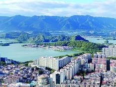 “南粤家政·肇庆管家”工程授人以渔 一技傍身保就业 