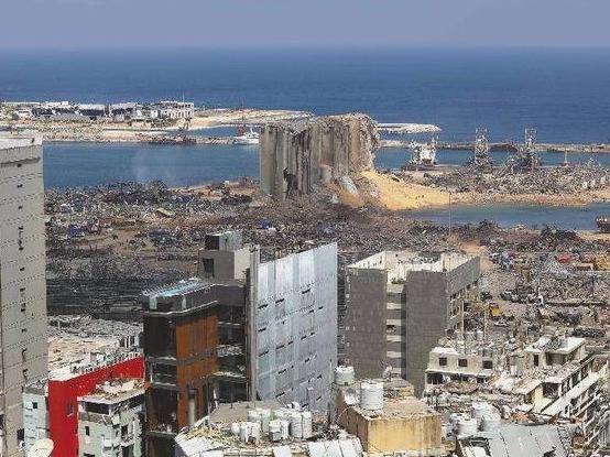 贝鲁特港口大爆炸重创黎巴嫩经济：损失约30亿至50亿美元