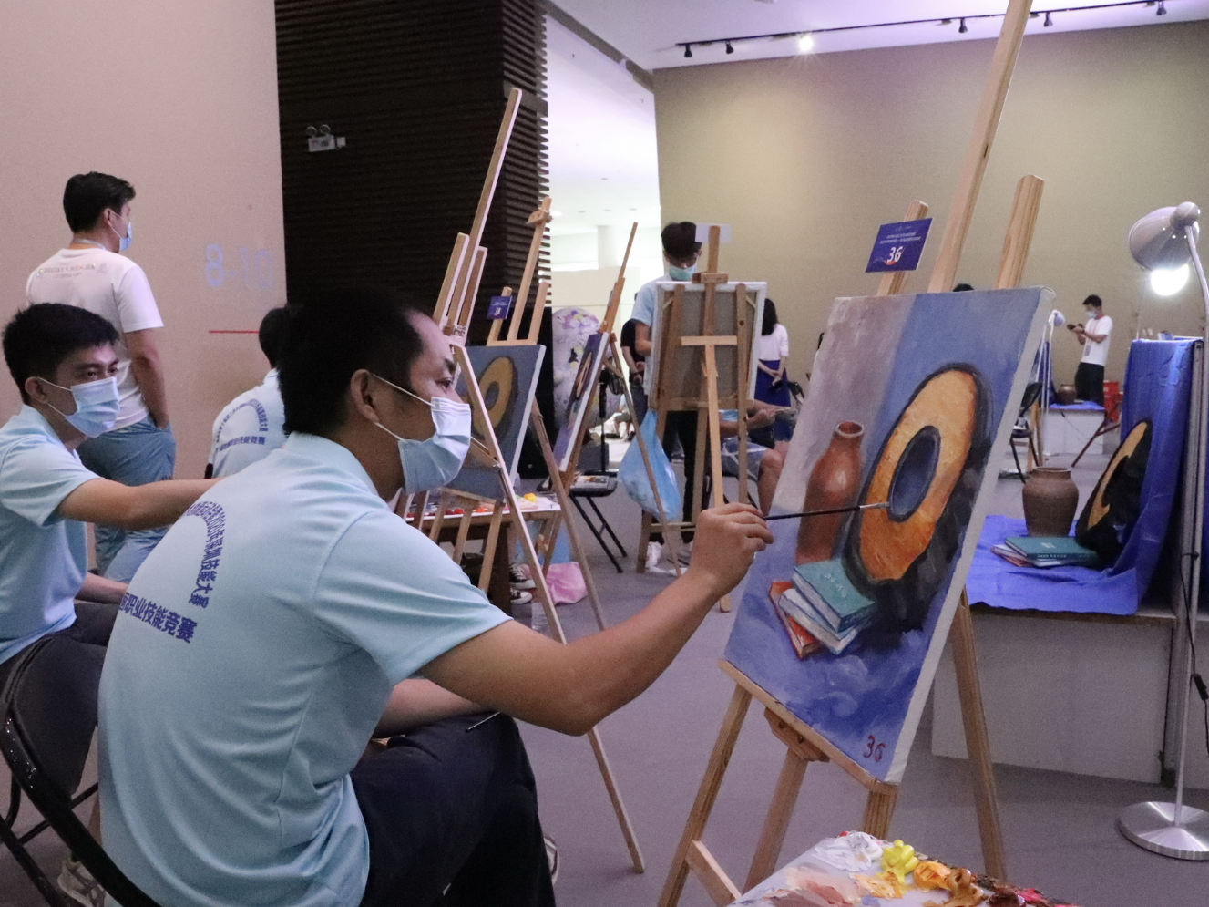 深圳市第八届绘画职业技能竞赛决赛在大芬美术馆举行