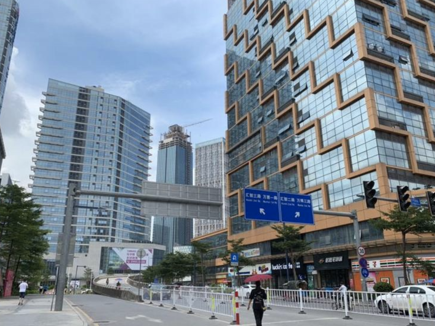 广州番禺市场主体达28.19万户，较去年同期增长6.9%。
