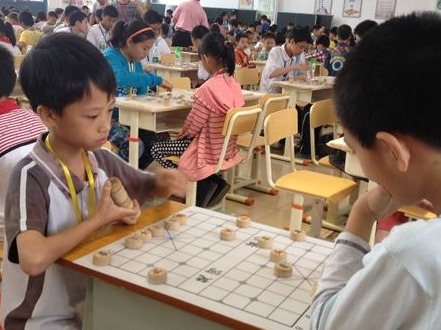 深圳市中小学生棋类大赛火热登场