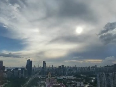 极速真探 | 深圳上空出现“两个太阳”？原来是……