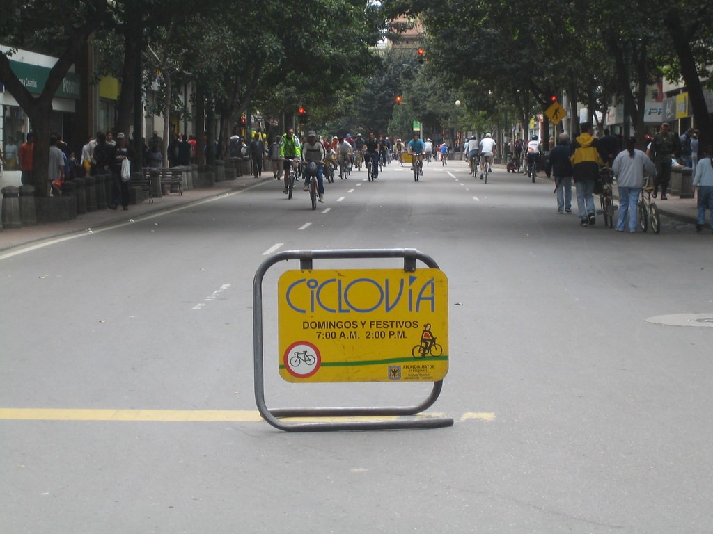 全球城市观察︱疫情后，波哥大将进一步改善骑行基础设施
