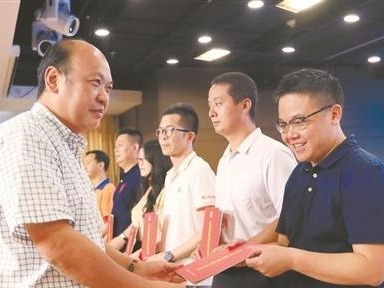 东莞战“疫”好新闻评选活动颁奖仪式举行