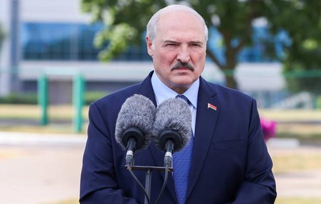 卢卡申科称“外国势力”在白俄罗斯边境集结，北约：未出兵
