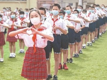 《广东省学校安全条例》下月起施行 明确教师惩戒学生界线 