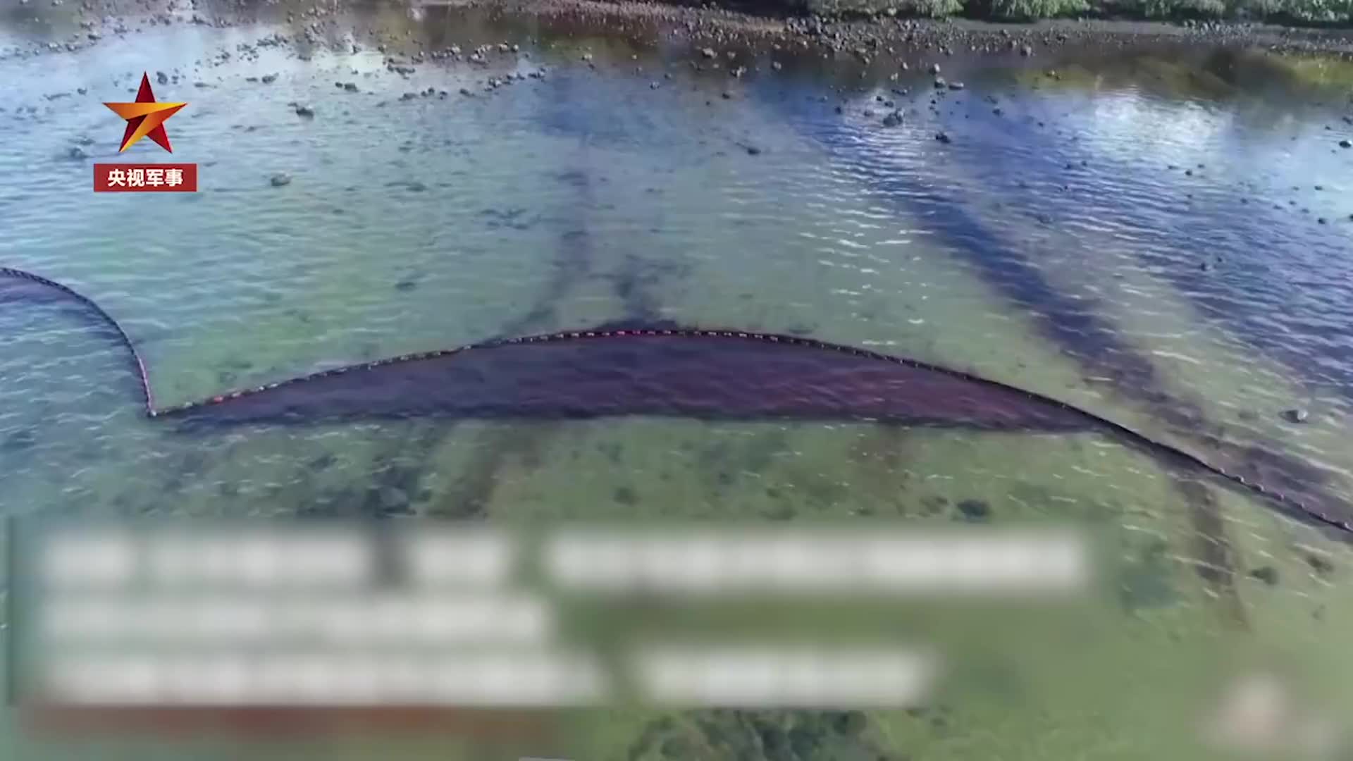 毛里求斯大片海域遭日本油轮泄漏污染