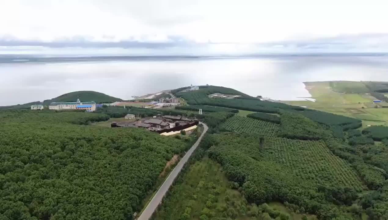 幸福花开新边疆 百米高空看莫旗