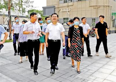 王宏彬率队调研中大深圳校区 强调让学生和市民享受山水城共融环境