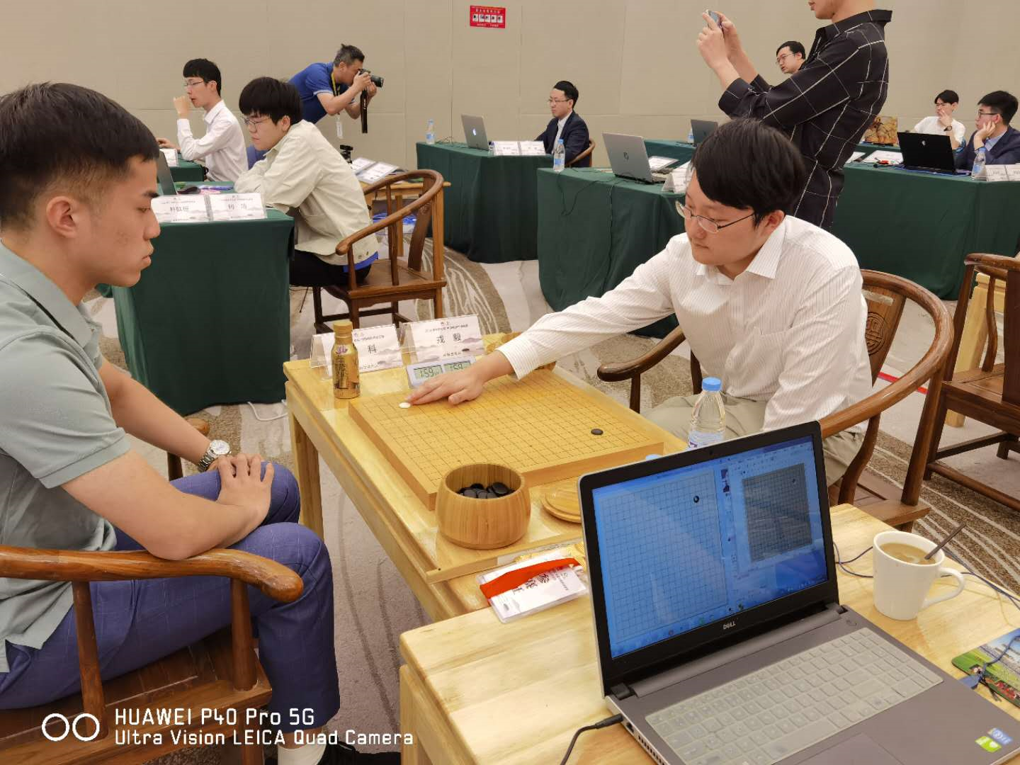 “华为手机杯”围甲联赛第六轮深圳宏发3：1胜逆转上海建桥学院