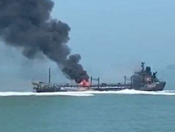 长江口外水域两船碰撞事故续：登轮搜寻发现8具遇难者遗体