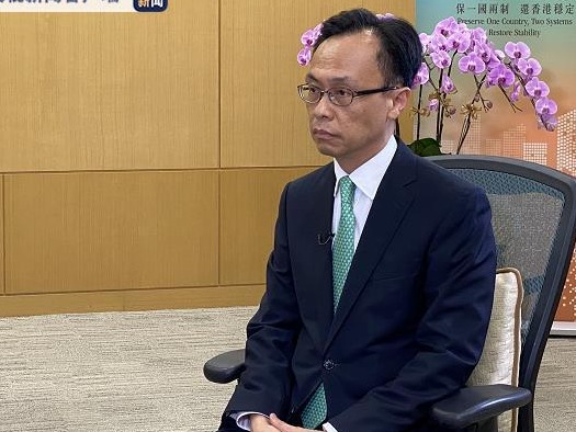 香港公务员事务局：公务员若试用期内被捕，可被解雇