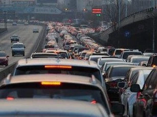 开学季到来！深圳交警提醒：“最堵9月”又来了