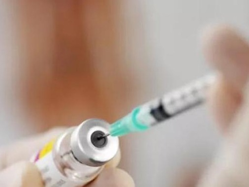 俄卫生部长：将从9月开始在国内大批量供应新冠病毒疫苗